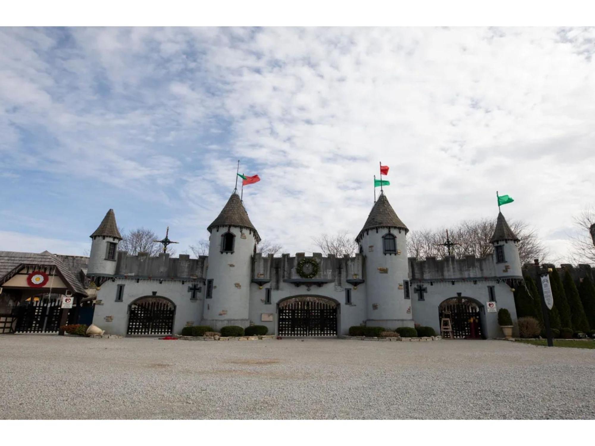 ホリデイ イン ウィルミントン Gurneyville エクステリア 写真